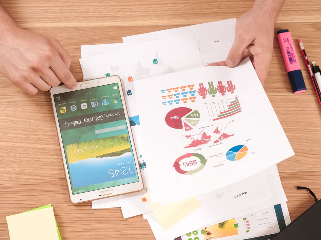 Loyal Save Community Platform - Connect with People Who Share Your Interests